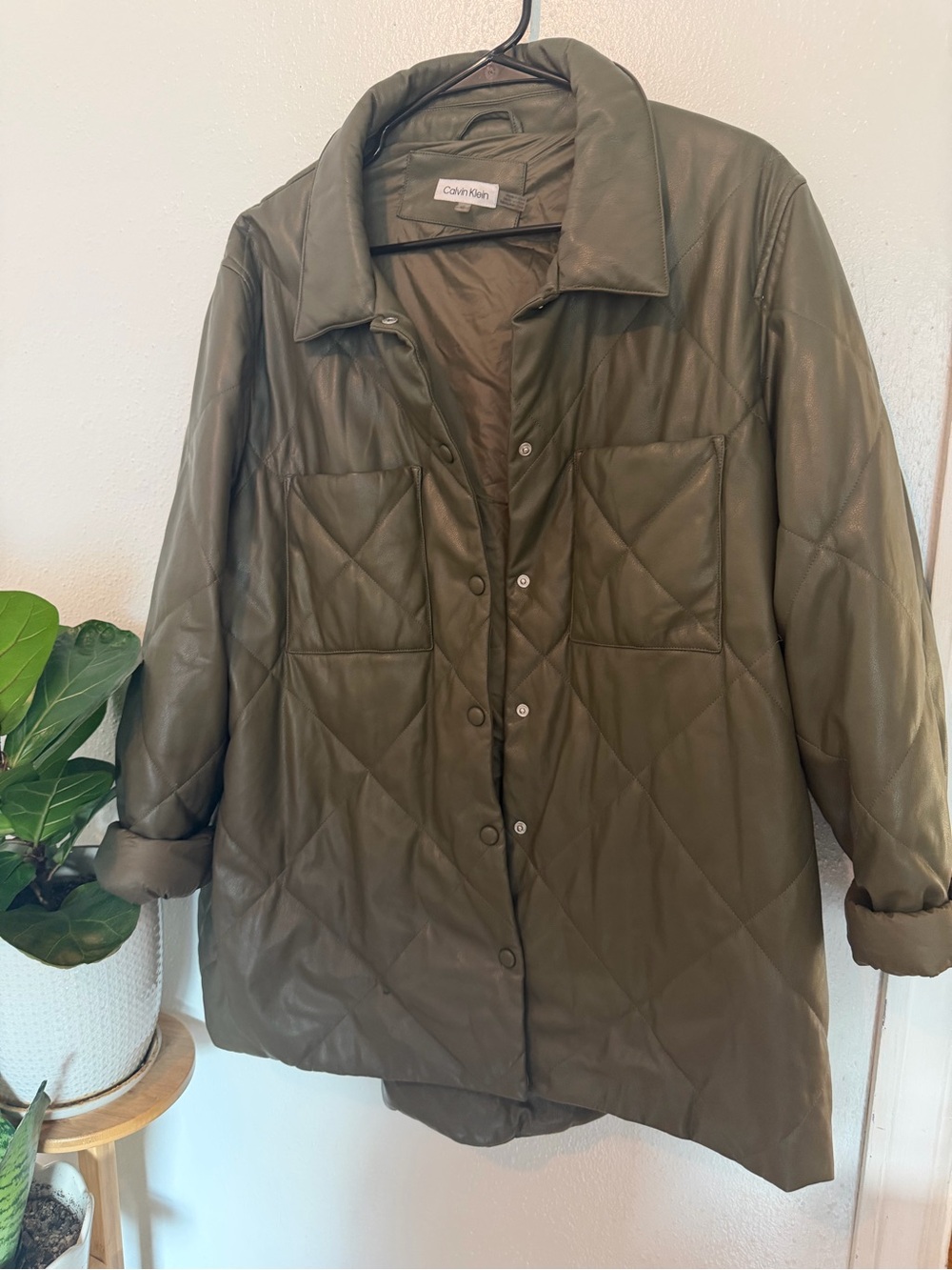 H&M Quilted Puffer Jacket in Olive Green